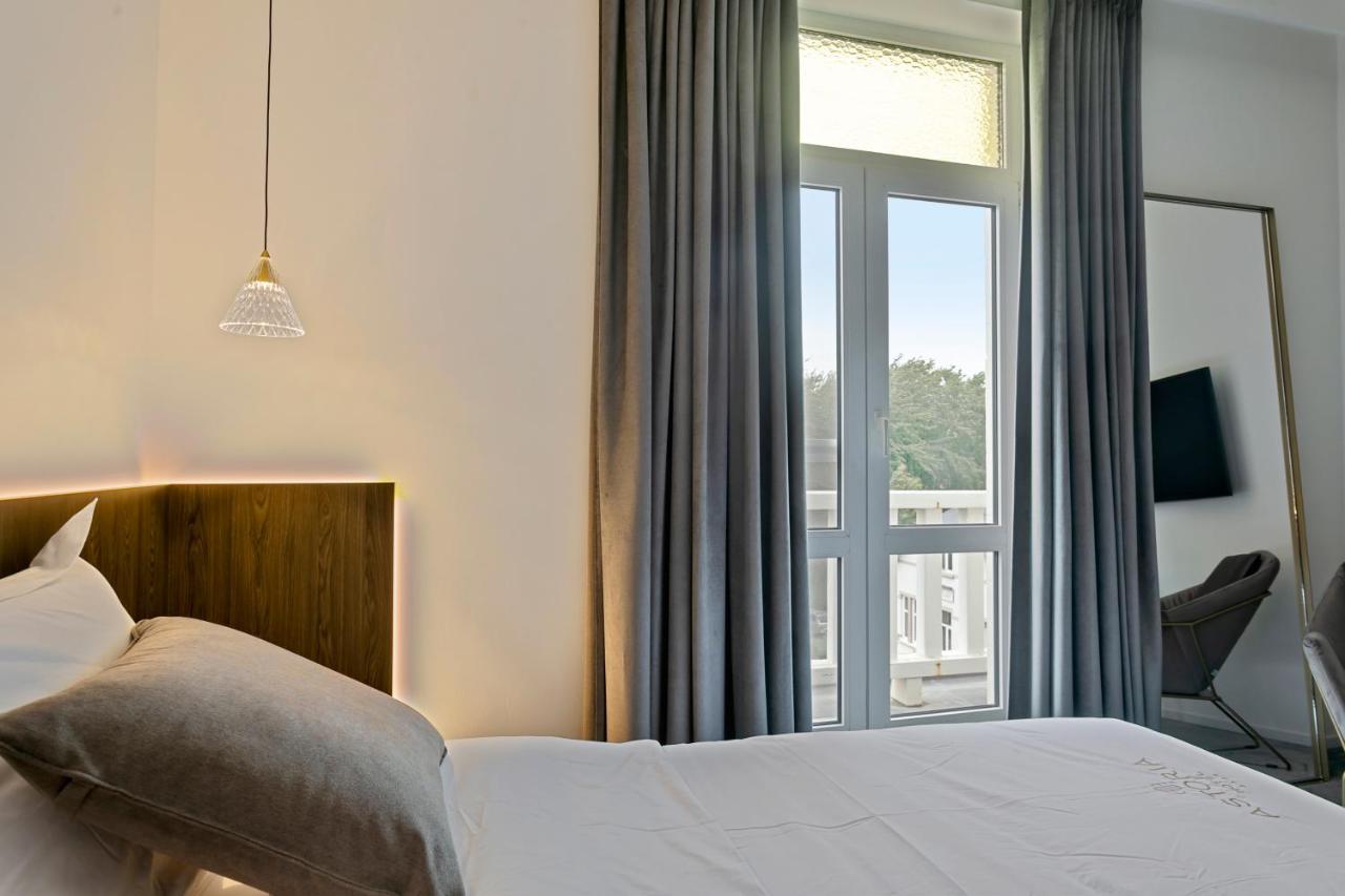 Deluxe Single Room,1182068161:JPEG